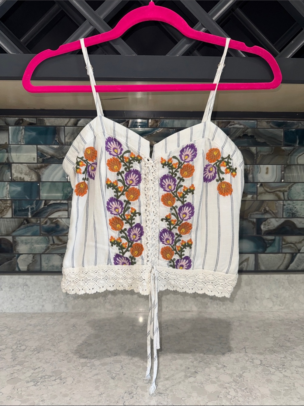 gimmicks by BKE White Striped Floral Embroidered Cami
